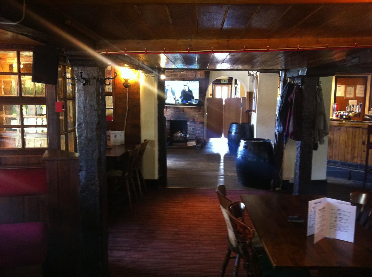 The Coffee Pot Tavern Bed and Breakfast Potterspury Exterior foto